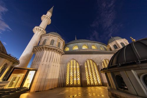 Taksim Camii